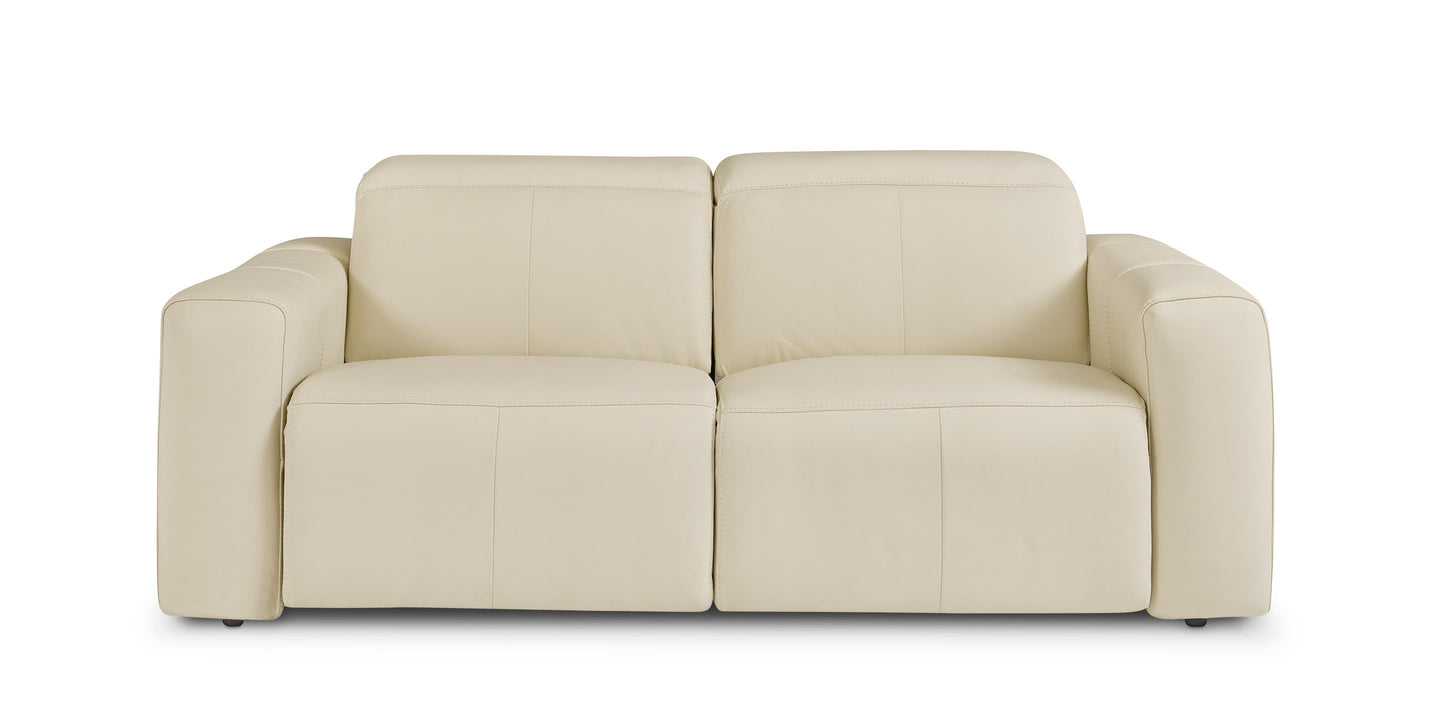 Bassett - Airy - Club Level - Leather Power Reclining Loveseat - Power Wall Recliner - Zero Gravity
