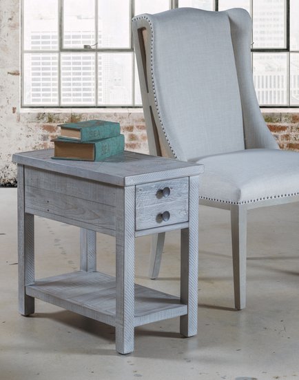 PALMETTO HOME - STUDIO 20 CHAIRSIDE TABLE