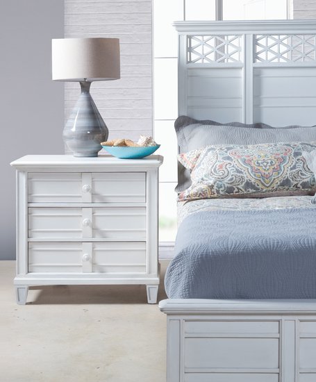 PALMETTO HOME - CANE BAY 3 DRAWER NIGHTSTAND WITH USB
