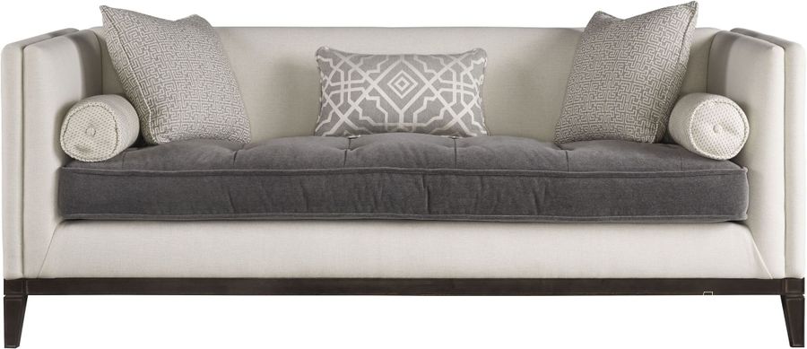 UNIVERSAL - HARTLEY SOFA