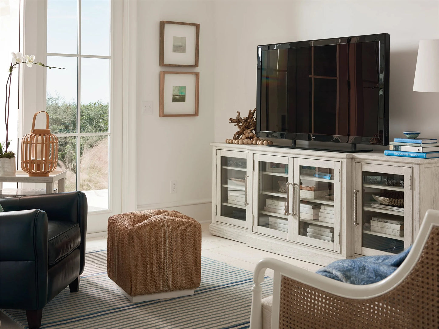 UNIVERSAL - ESCAPE-COASTAL LIVING HOME ABACA CUBE