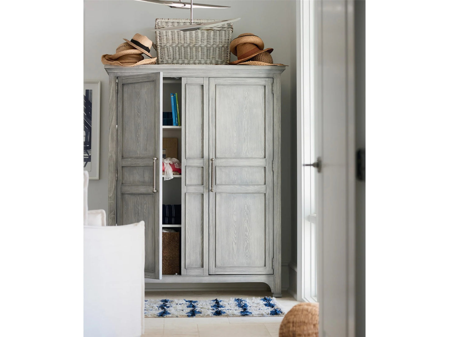 UNIVERSAL - ESCAPE-COASTAL LIVING HOME WIDE UTILITY CABINET