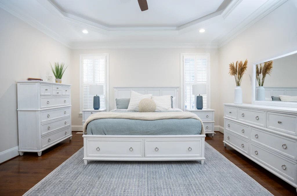 Sea Winds - Point Breeze Storage Bed Queen
