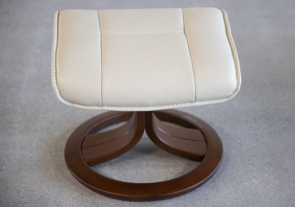Bravo Leather Recliner with Ottoman