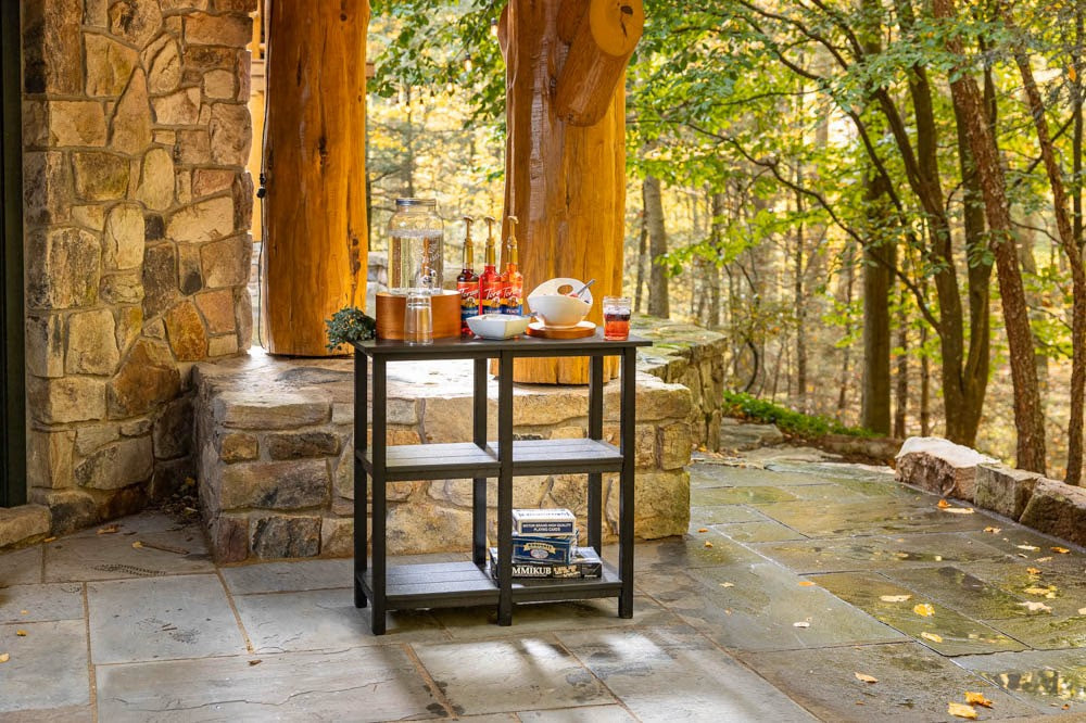 Finch - Avonlea Garden Buffet Table