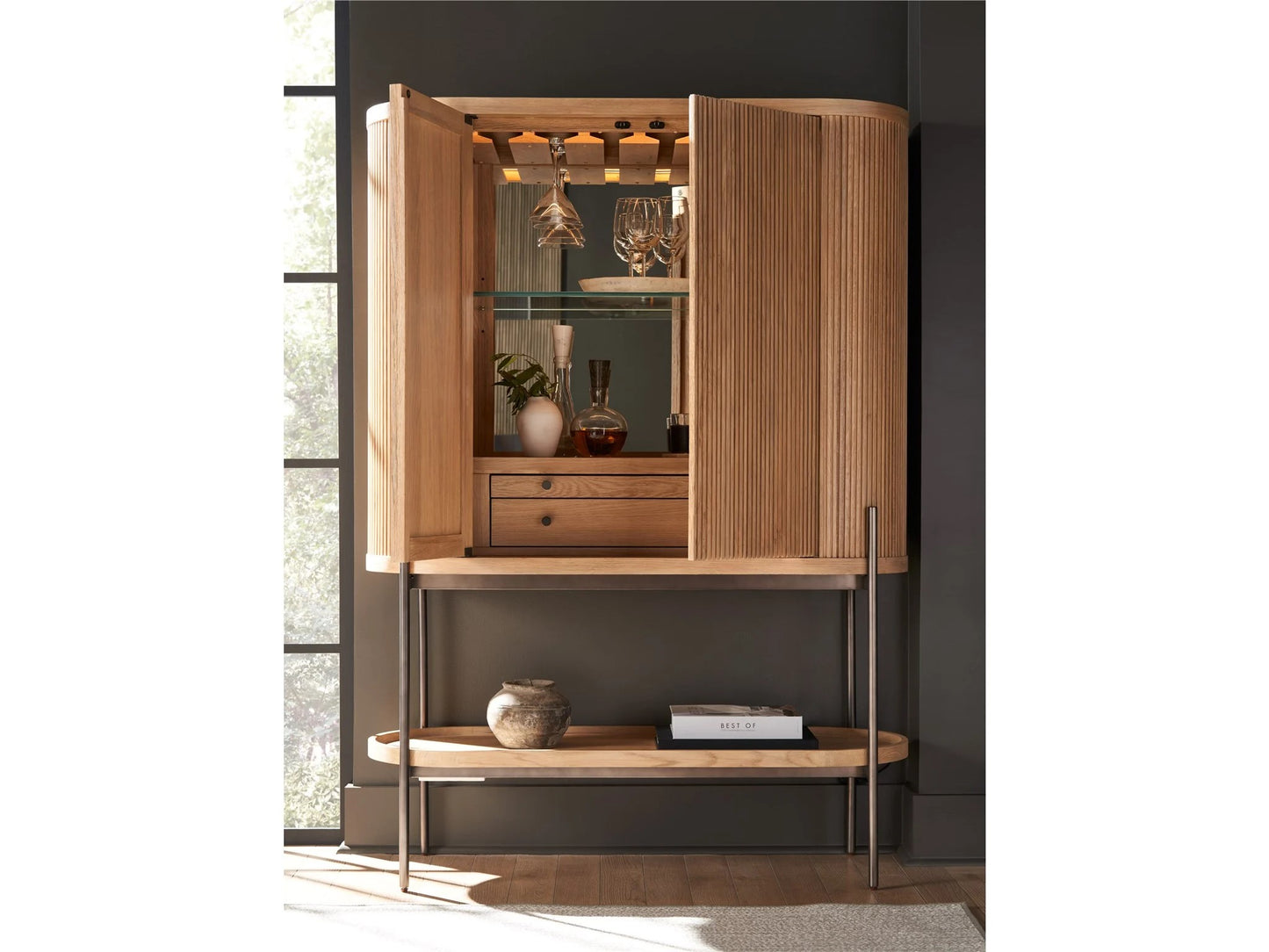 Universal - New Modern-Modern Linnea Bar Cabinet