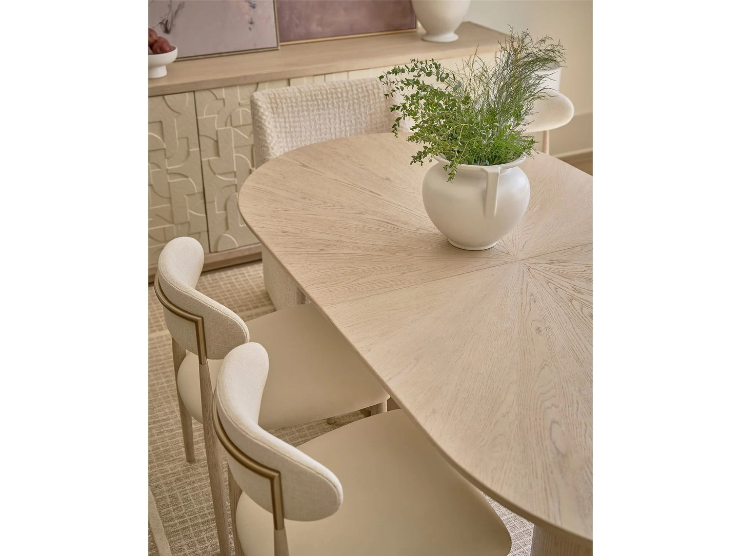 Universal - Velora Side Chair
