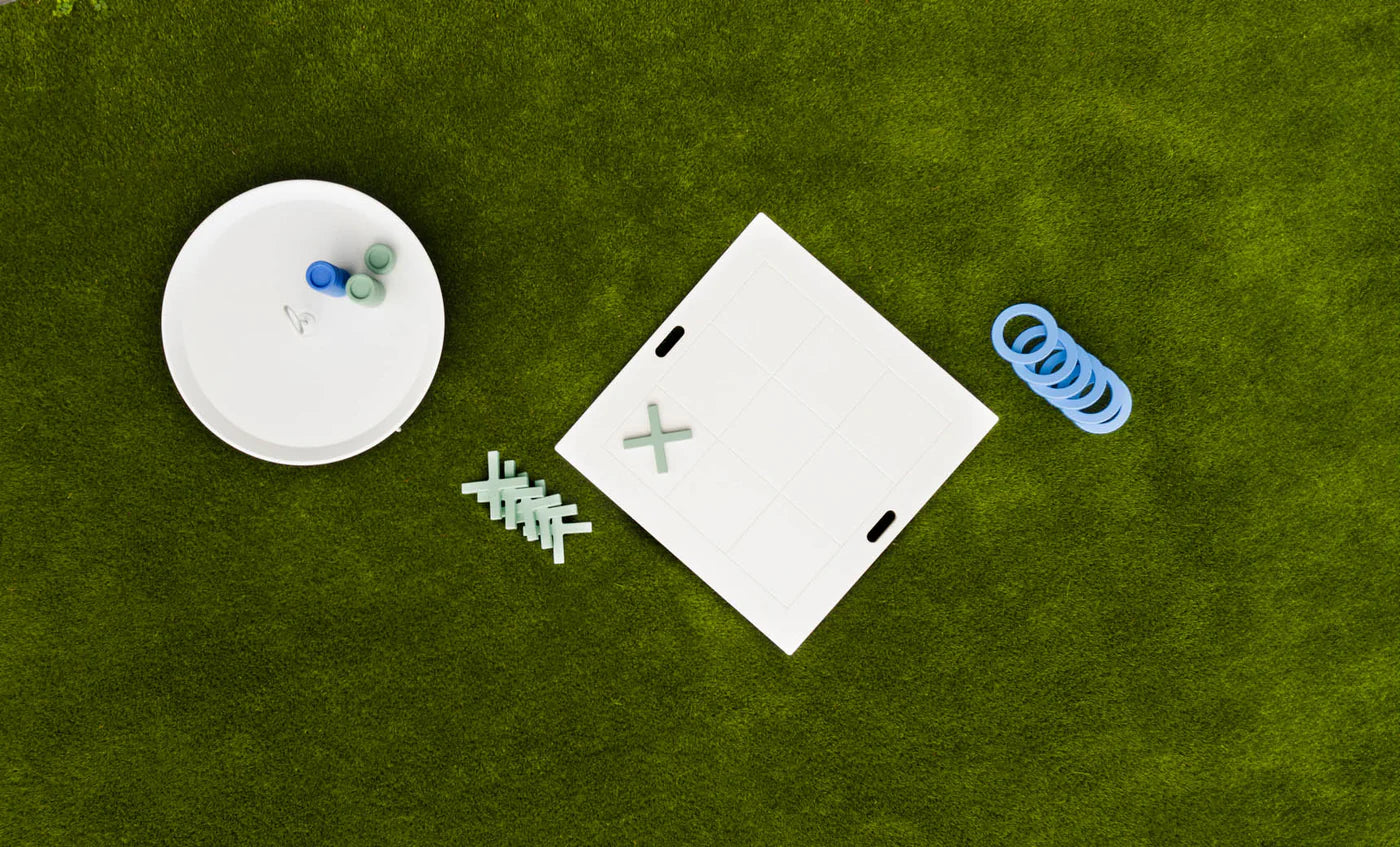 Ledge Lounger - Checkers & Tic Tac Toe