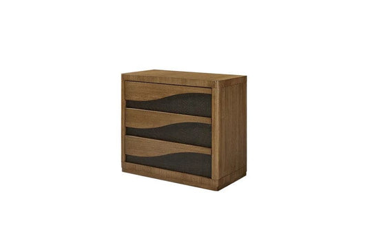 Calia - Bachelors Chest