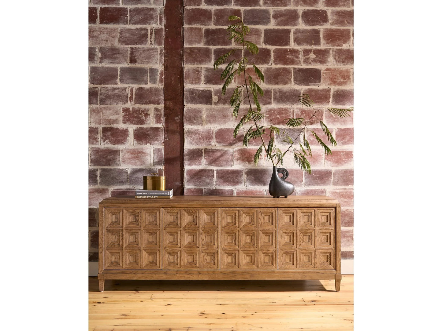 Universal - Griffith Park Sienna Entertainment Credenza