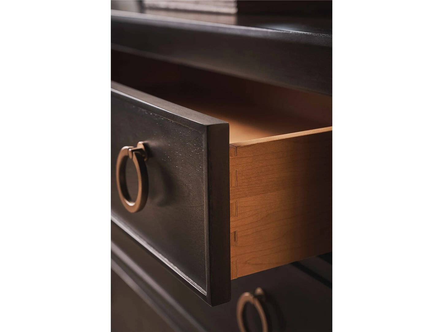 Universal - Fenwick Dresser