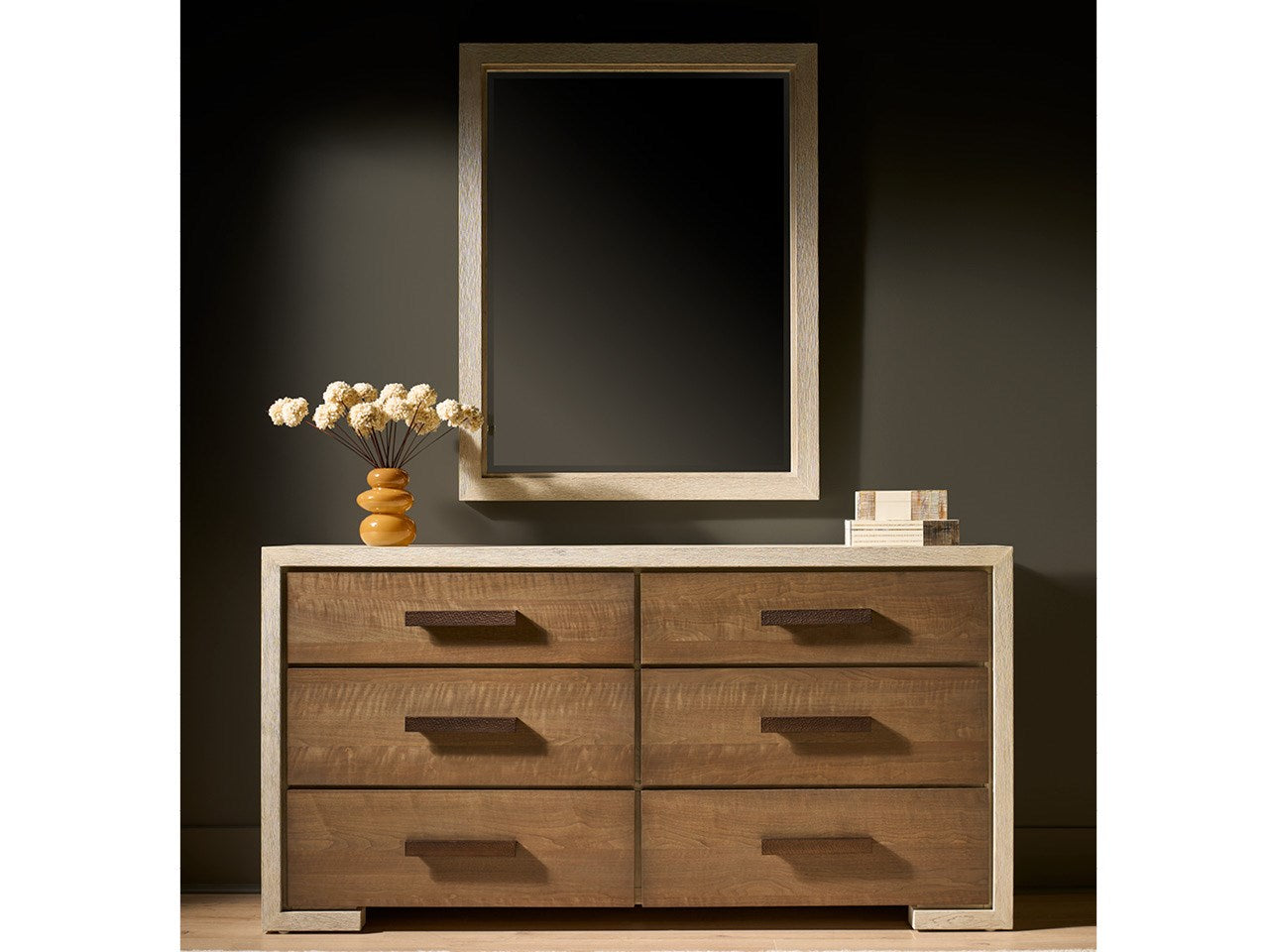 Universal - Mist & Veil-Modern Mist Dresser