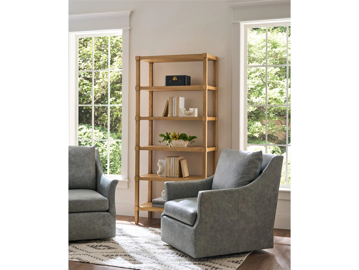 Universal - Birchaven Brindle Etagere
