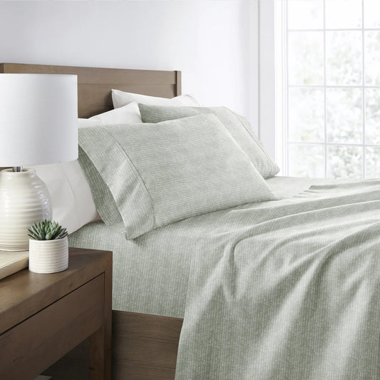 Dashed Lines 4-Piece Patterned Sheet Set