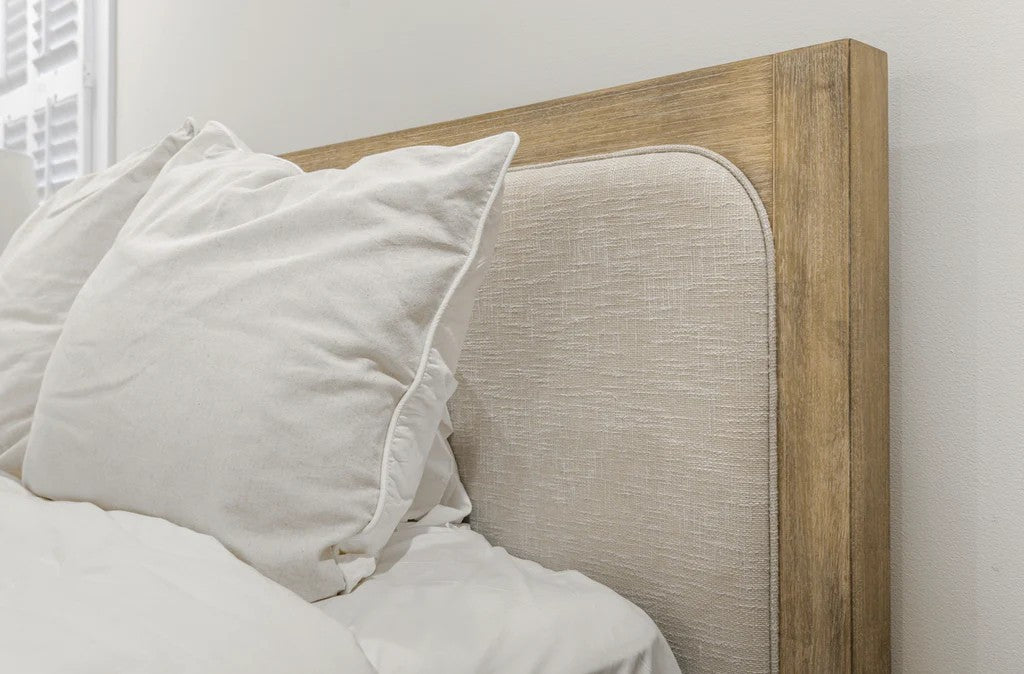 Sea Winds - Hyde Park Upholstered Headboard King