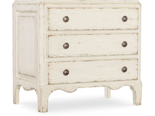 Hooker Furniture - Bedroom Americana Three-Drawer Nightstand