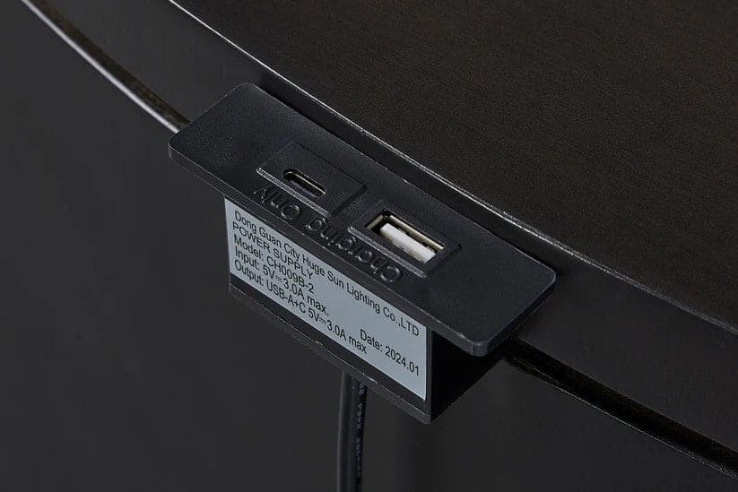 Calia - 3 Drawer Oval Nightstand