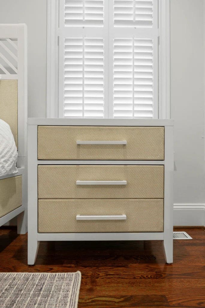 Sea Winds - Miramar Electrified 3 Drawer Woven Nightstand