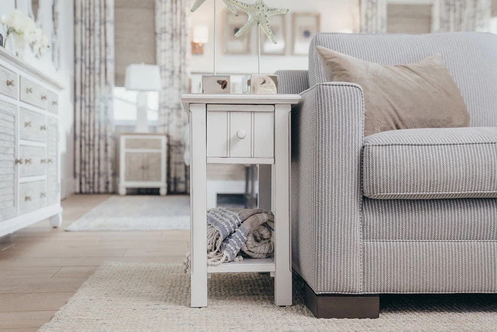 Sea Winds - Monaco Chairside Table