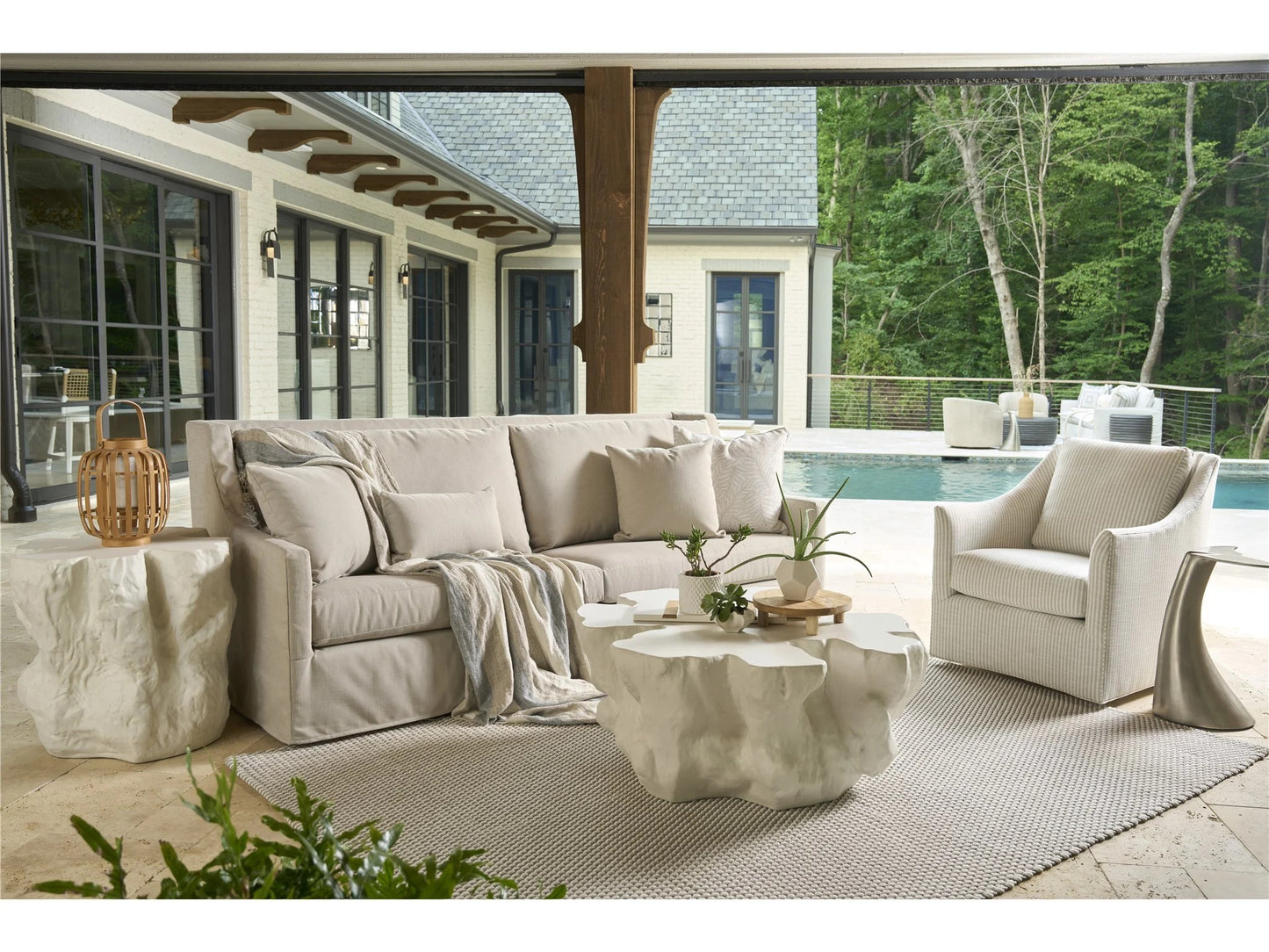 Universal - Oasis-Coastal Living Home Cliffside Accent Table