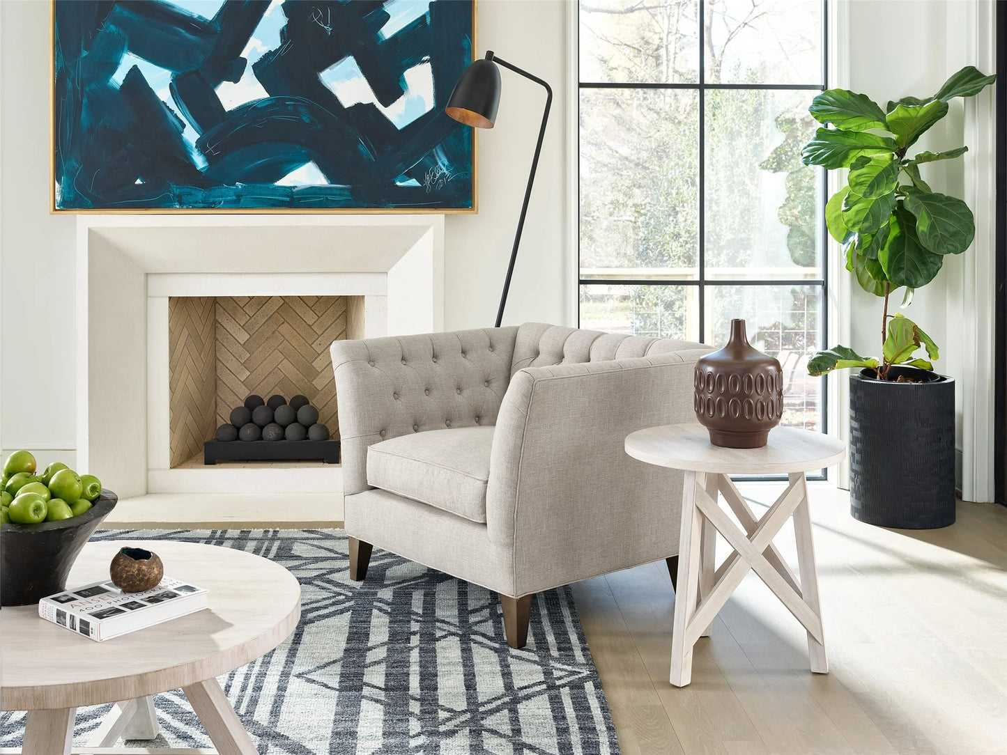 UNIVERSAL - MODERN FARMHOUSE CRICKET TABLE