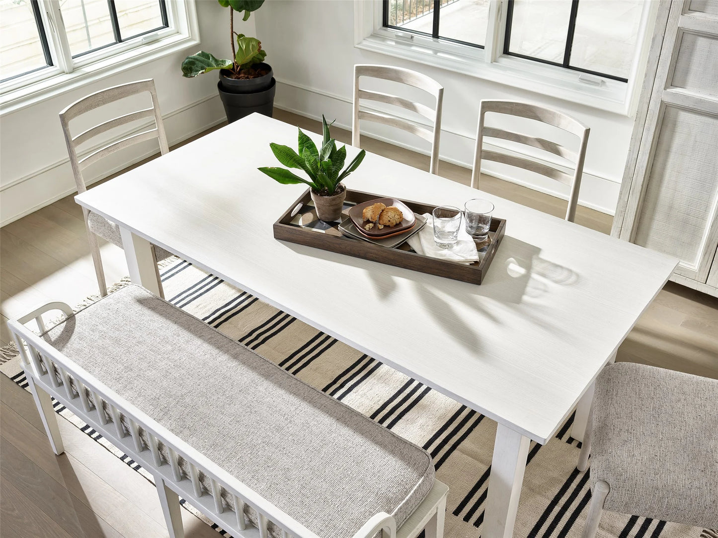 UNIVERSAL - MODERN FARMHOUSE KITCHEN TABLE
