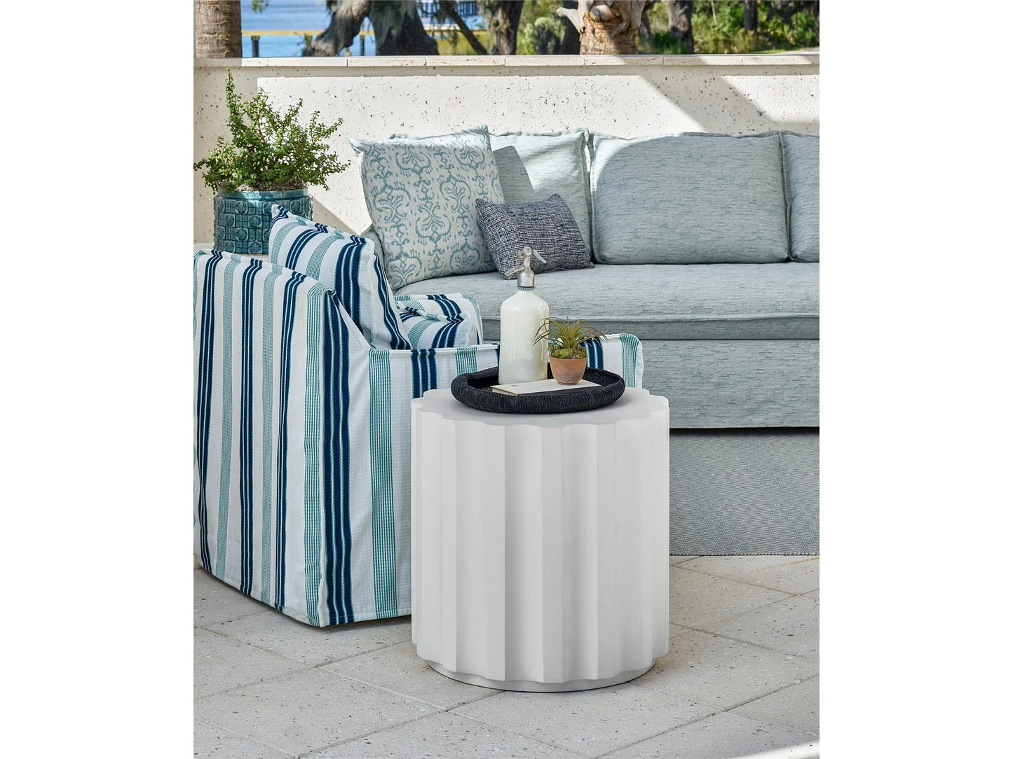Universal - Coastal Living Outdoor Edisto Side Table