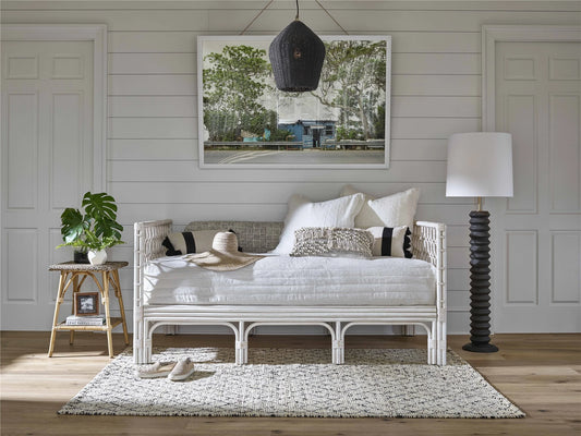 UNIVERSAL - GETAWAY COASTAL LIVING HOME SEYCHELLES DAY BED