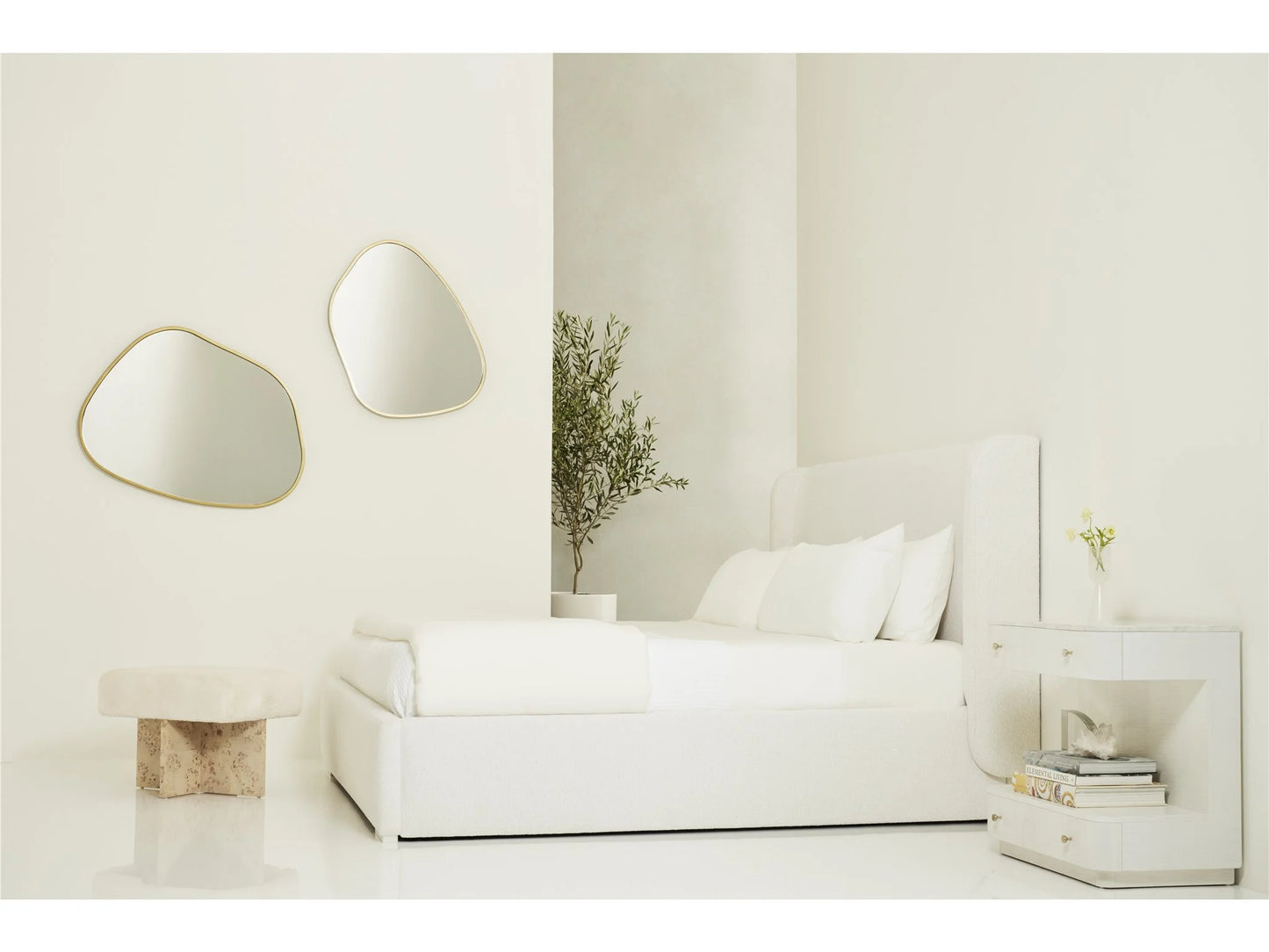UNIVERSAL - TRANQUILITY - MIRANDA KERR HOME RESTORE UPHOLSTERED BED KING