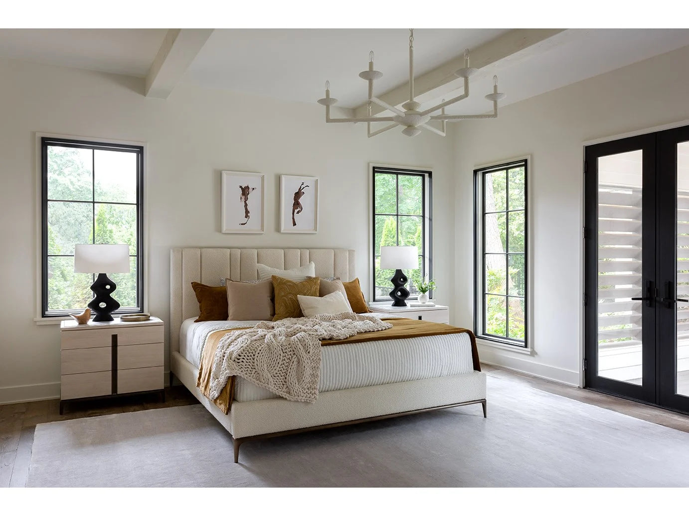 Universal - Erinn V X Summerland Upholstered Bed Queen