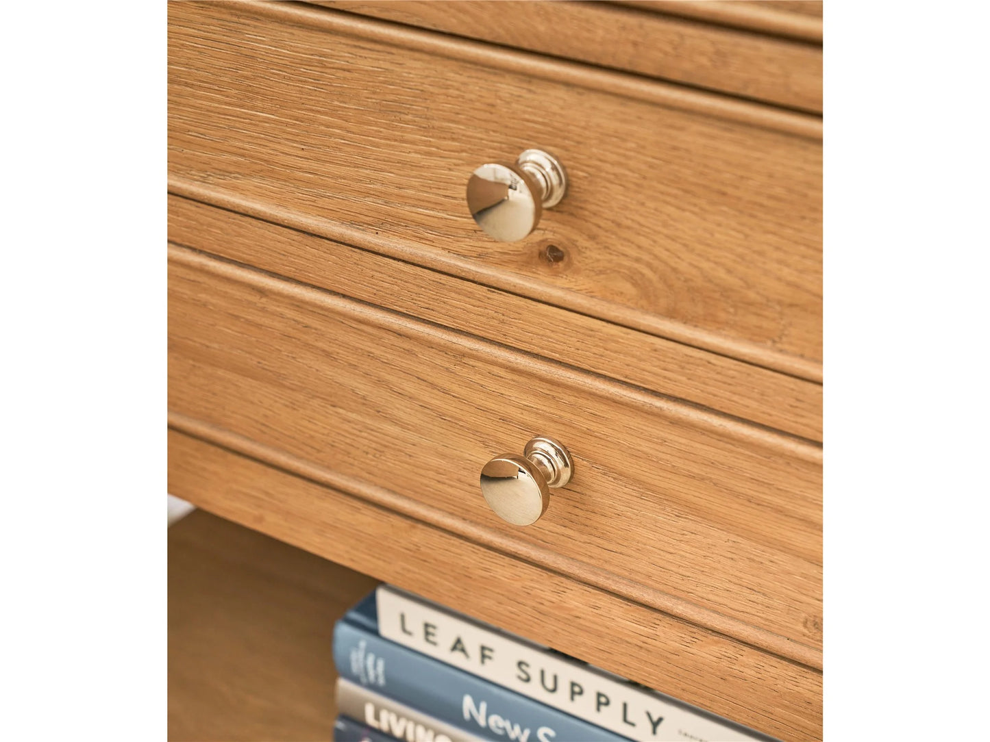 UNIVERSAL - WEEKENDER COASTAL LIVING HOME SAUGATUCK NIGHTSTAND