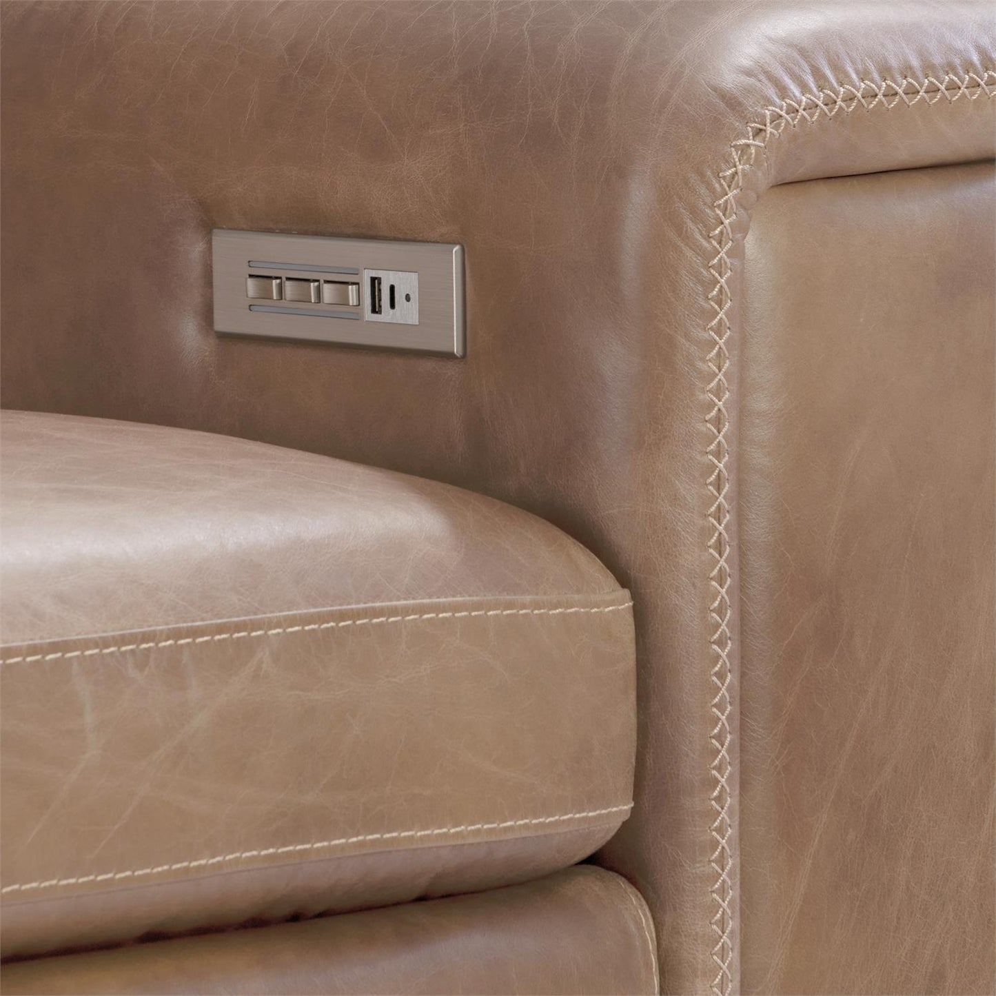 Bernhardt Lioni Leather Right Arm Power Motion Loveseat — 9541RHO