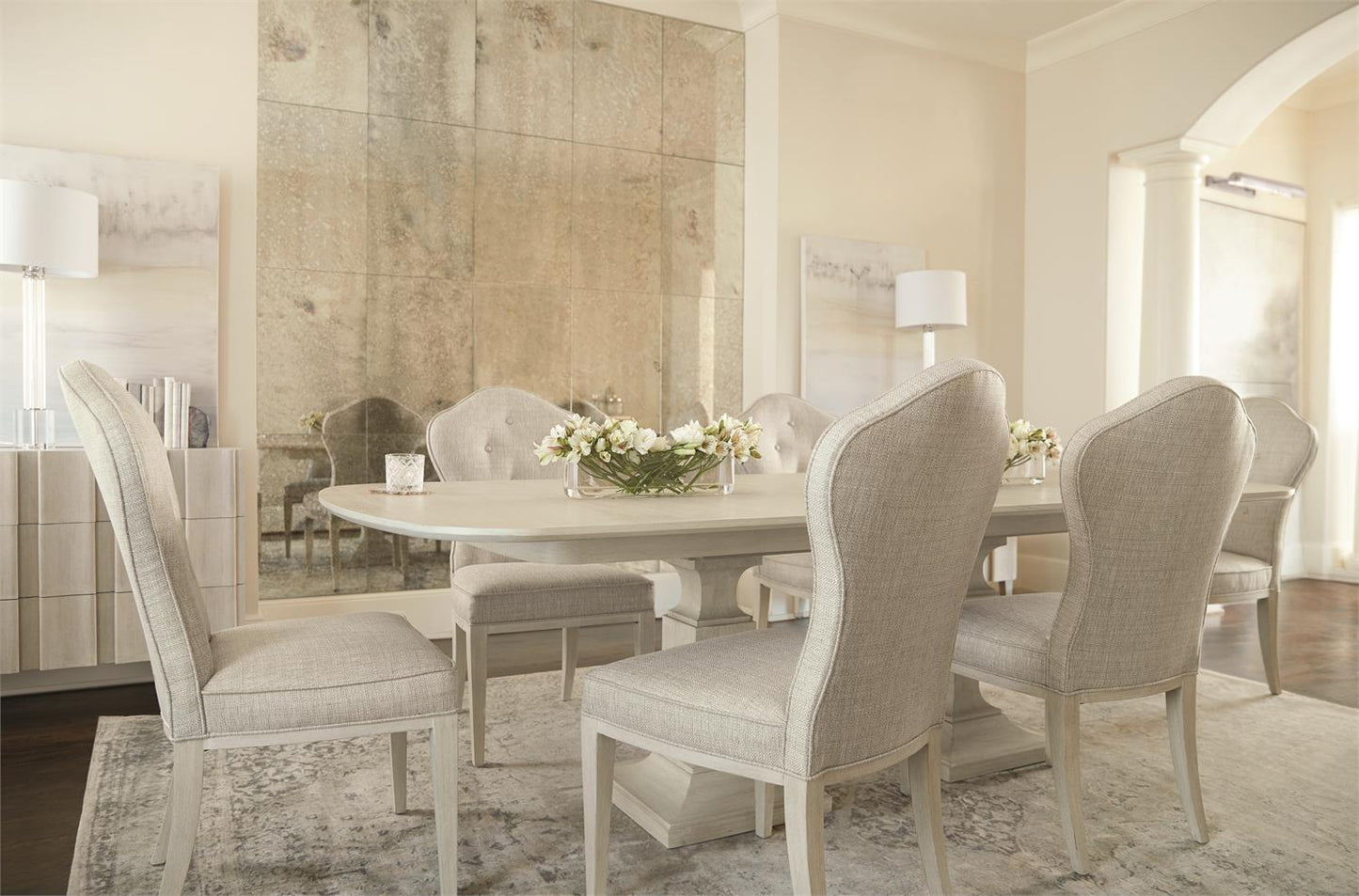 Bernhardt East Hampton Dining Table — K1429
