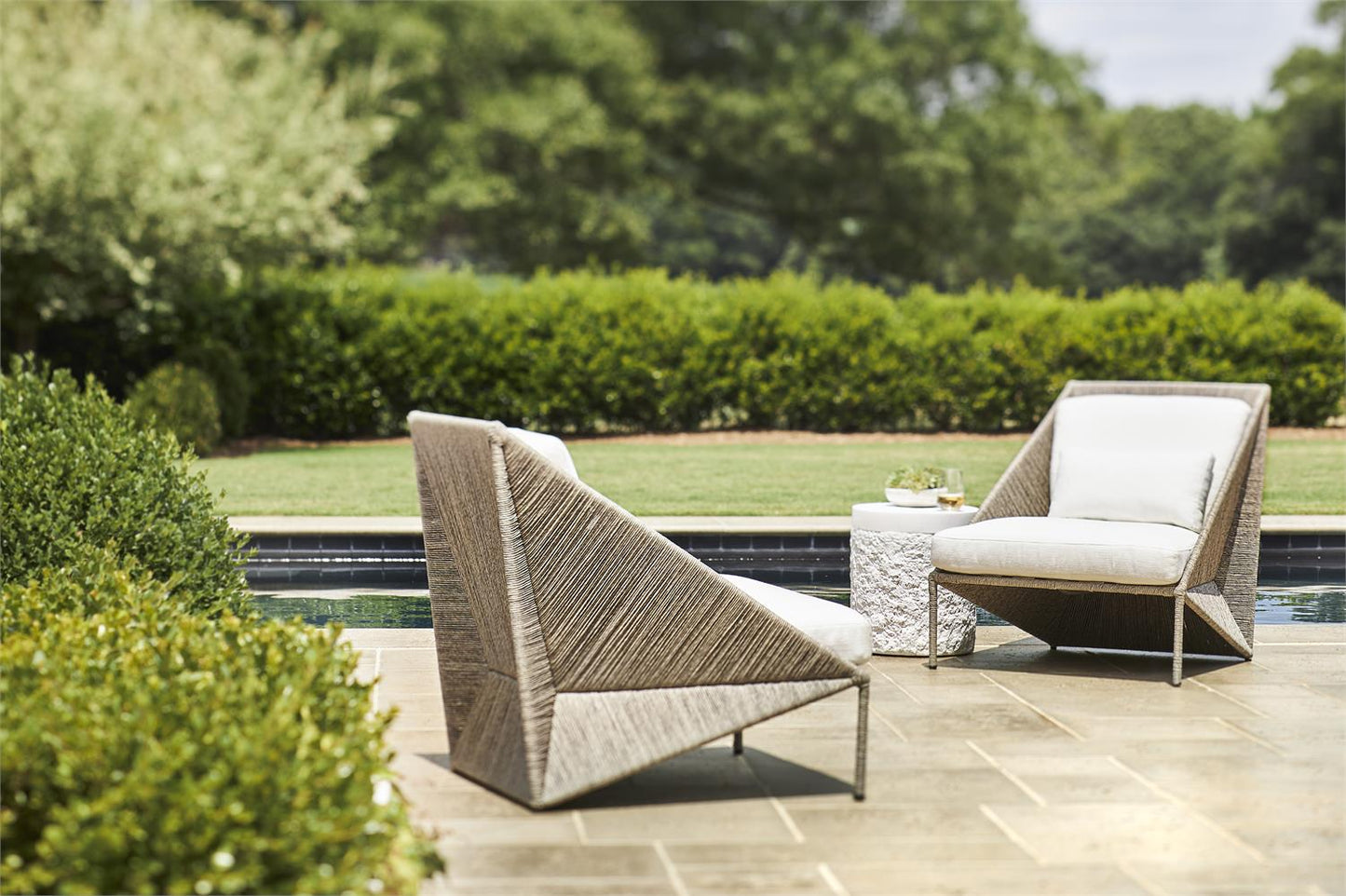 Bernhardt Origami Outdoor Chair — O2713