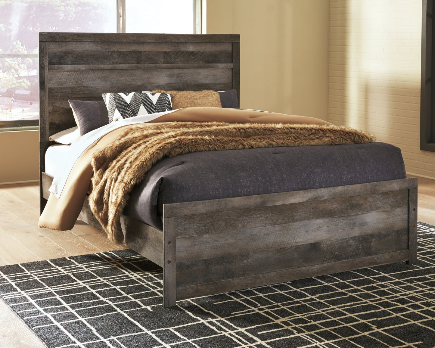 Ashley Express - Wynnlow Panel Bed