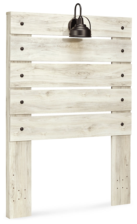 Cambeck Panel Headboard With Mirrored Dresser, Chest And 2 Nightstands