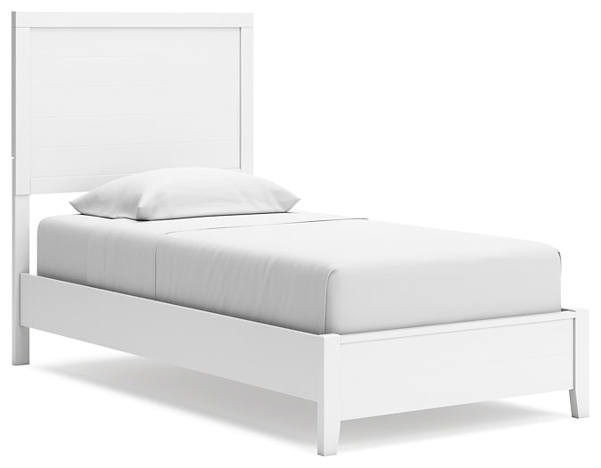 Binterglen Panel Bed