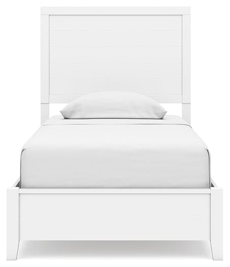 Binterglen  Panel Bed