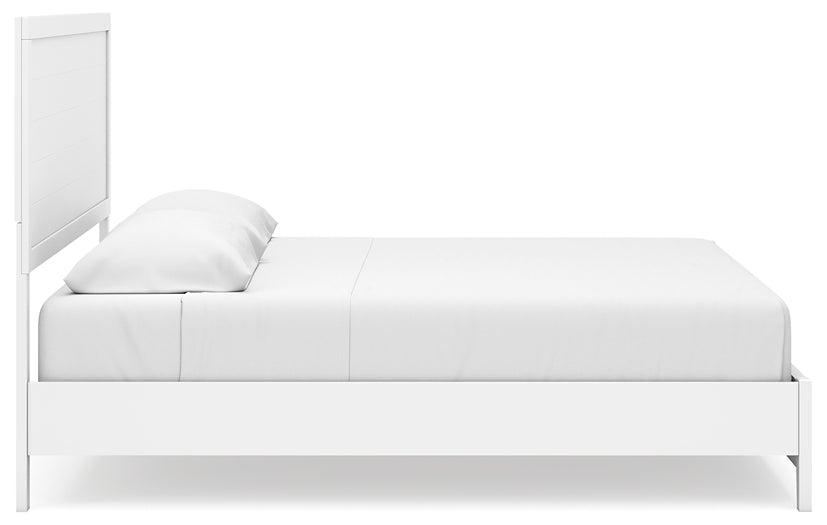 Binterglen Panel Bed