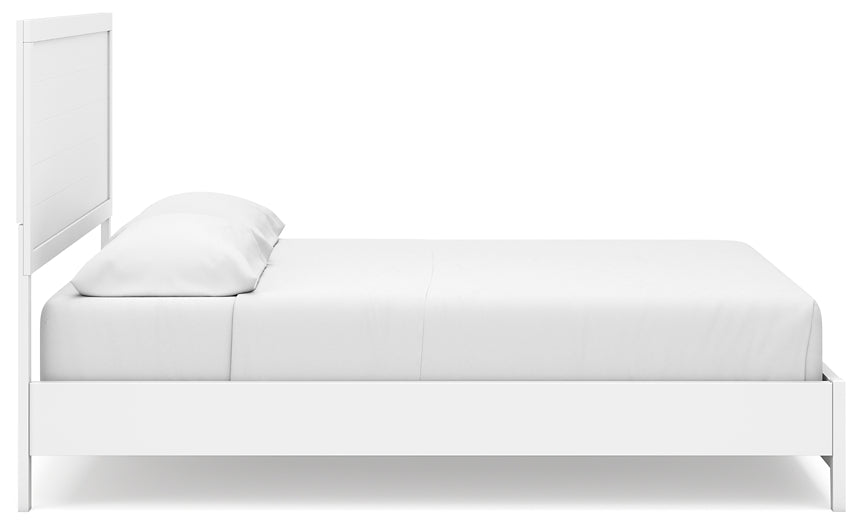 Binterglen Panel Bed