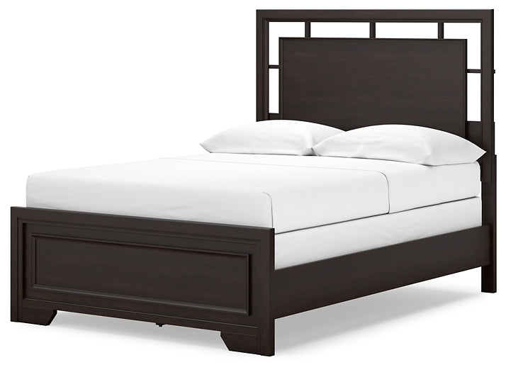Covetown Panel Bed