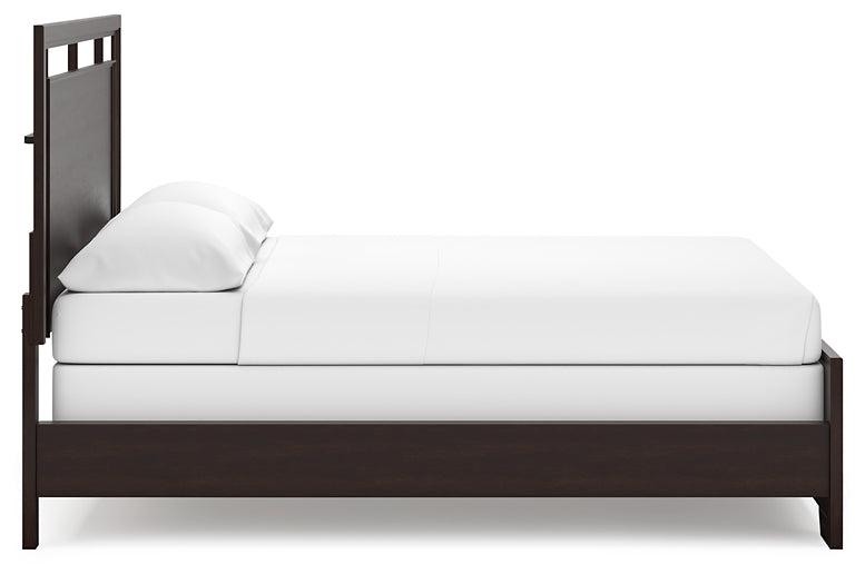 Covetown Panel Bed