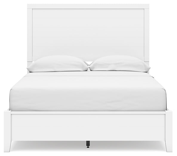 Binterglen Panel Bed