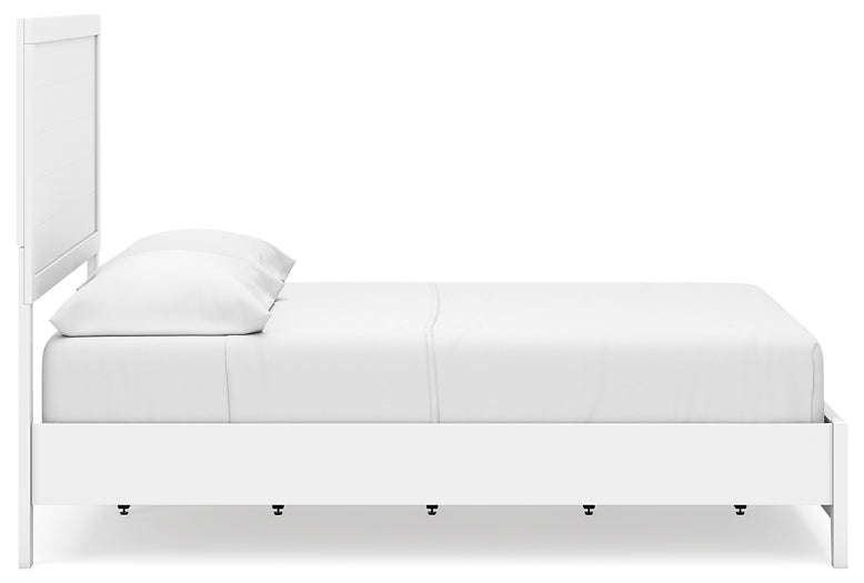 Binterglen Panel Bed
