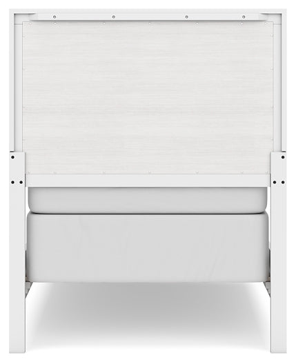 Binterglen Panel Bed