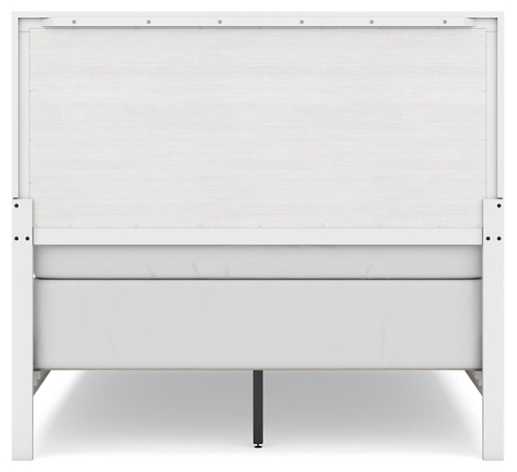 Binterglen Panel Bed