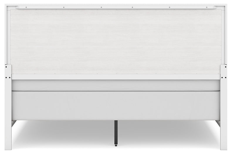 Binterglen Panel Bed