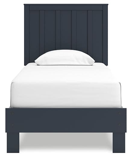 Ashley Express - Simmenfort  Platform Bed