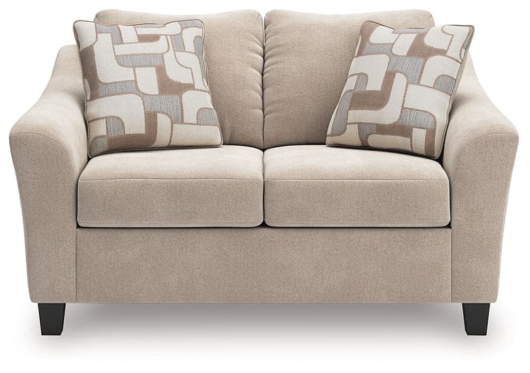 Willarae Loveseat