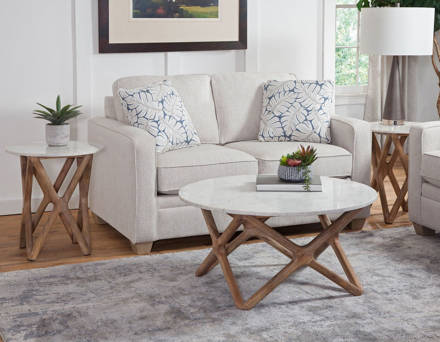 Wyman Banswara 20″ Round White Marble Top End Table